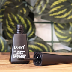 Delineador Matte Negro M255